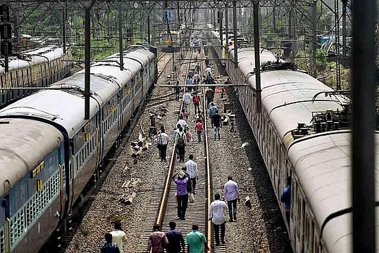Study Says 50 Percent Of Train Tickets Still Purchased In Cash