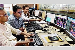 Nifty Hits Fresh High Of 10,178.95, Sensex Up By 100 Points In Morning Trade