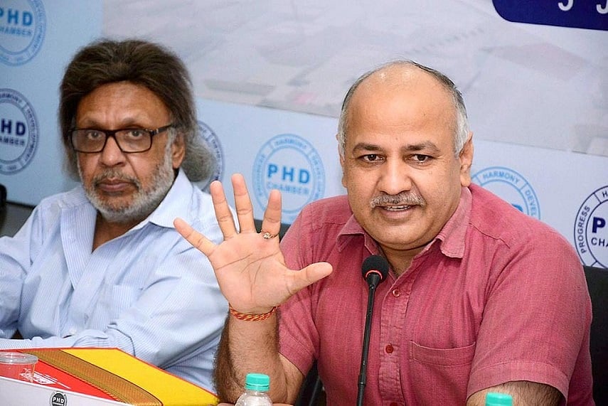 LG Blocking Scheme For Education Loan To Poor, Alleges Delhi Dy CM Sisodia