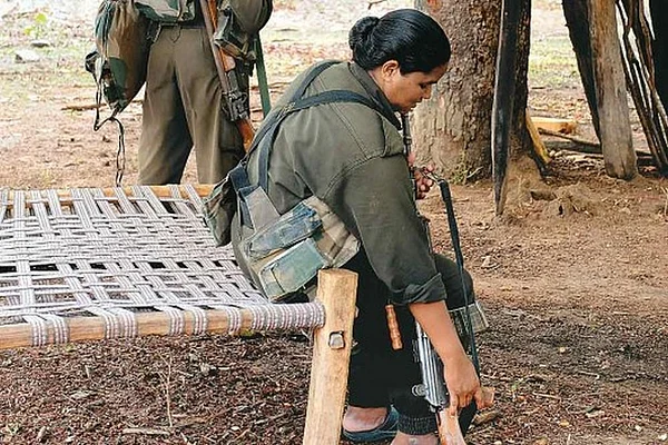 Woman Naxal Carrying Rs 5 Lakh Reward Arrested In Chhattisgarh