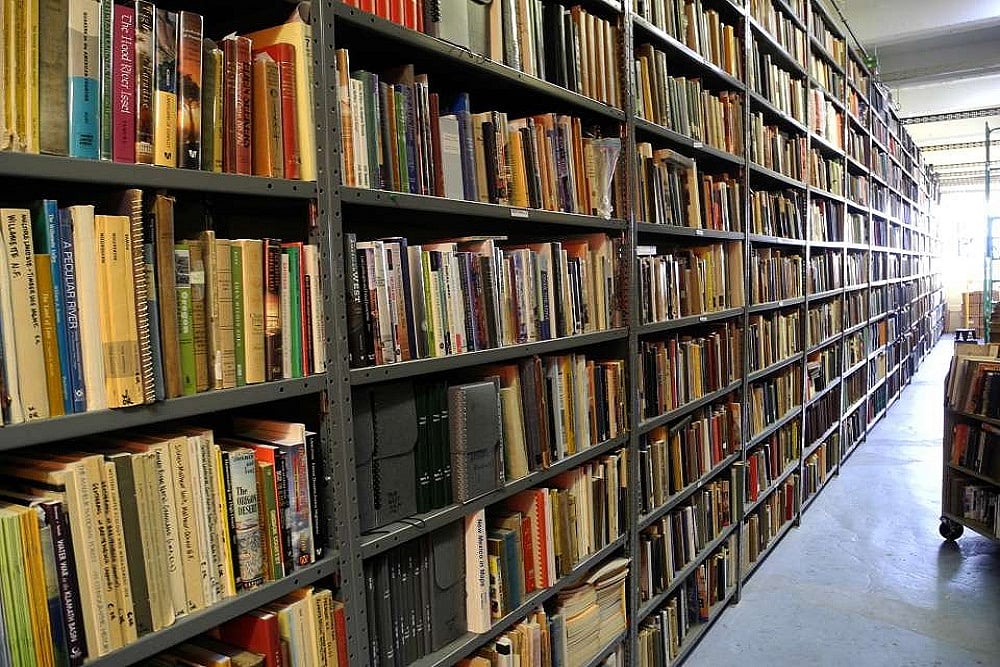 Kerala's 188 Years Old Library Is All Set To Become Blind-Friendly