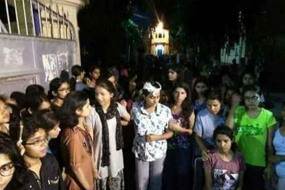 BHU VC Orders Inquiry Into Violence On Campus, Retired HC Judge To Head Panel