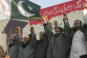 Haqqanis, Hafiz Saeed Were 'Darlings' Of The US For Decades, Says Pak FM Asif