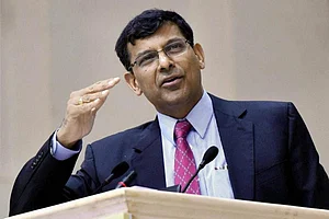 Biggest Challenge Is To Clean Up Balance Sheets Of Public Sector Banks, Says Raghuram Rajan