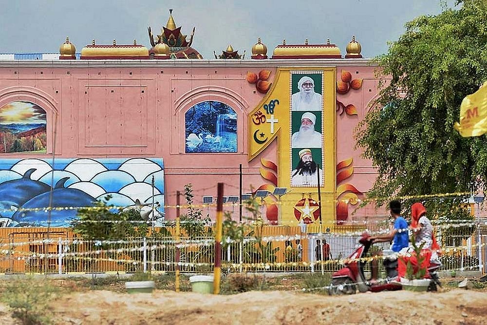 Sanitation Of Dera Headquarters In Sirsa Underway, To Be Videographed