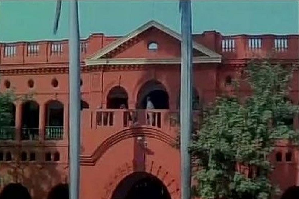 Three Prisoners Attacked Inside Bihar Court, 25 Officials Suspended
