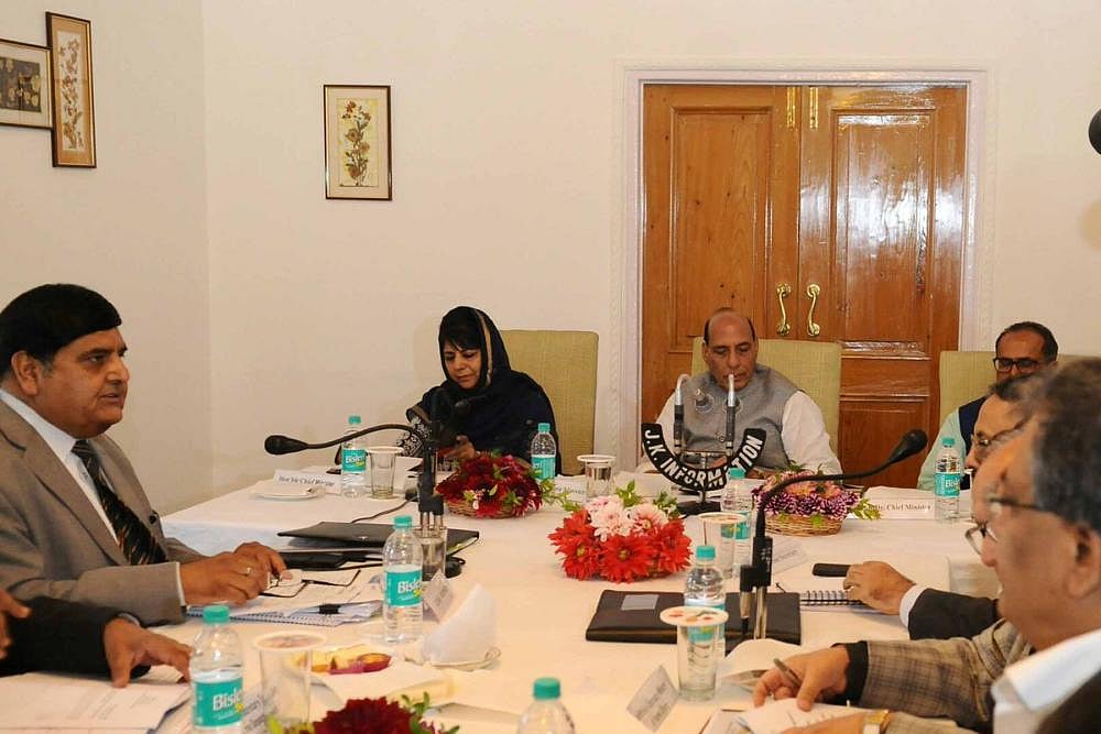 As Rajnath Reaches Srinagar, Mehbooba Seeks Time Bound ‘Agenda Of Alliance’ Implementation