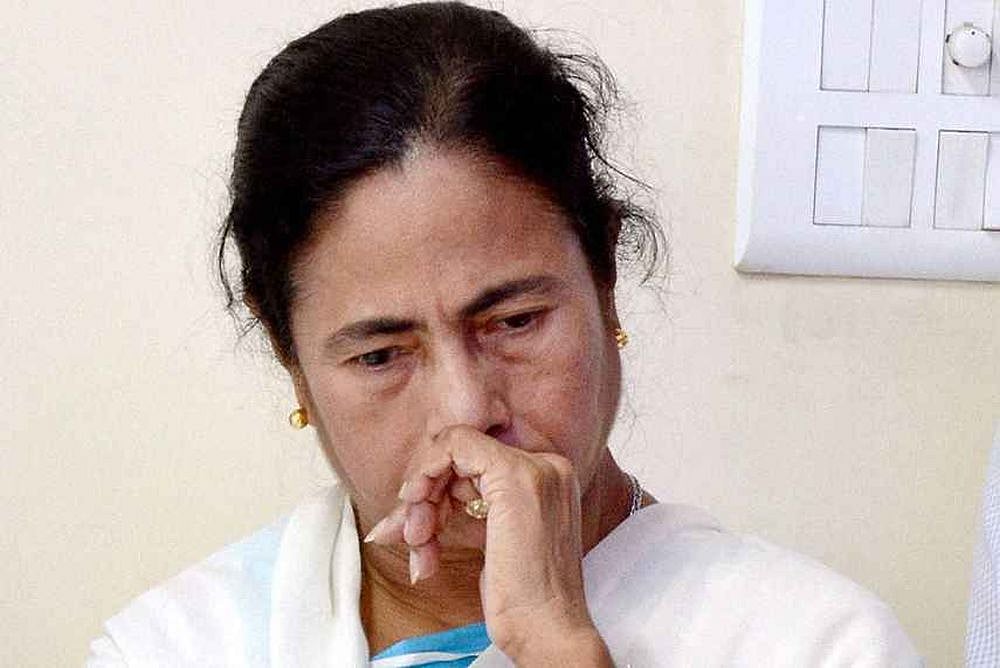 When Told About Cutlery Thieves On Flight Back, Livid Mamata Ordered To Purge 'Such Disreputable Elements' From Travel List