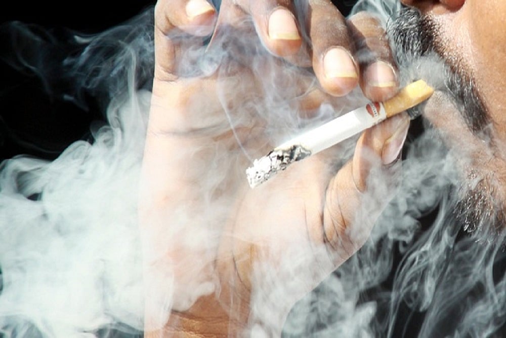 Delhi Police Launches Crackdown On Nearly 3000 Smokers, Rs 5.5 Lakh Fine Amount Collected Only From South Delhi - null