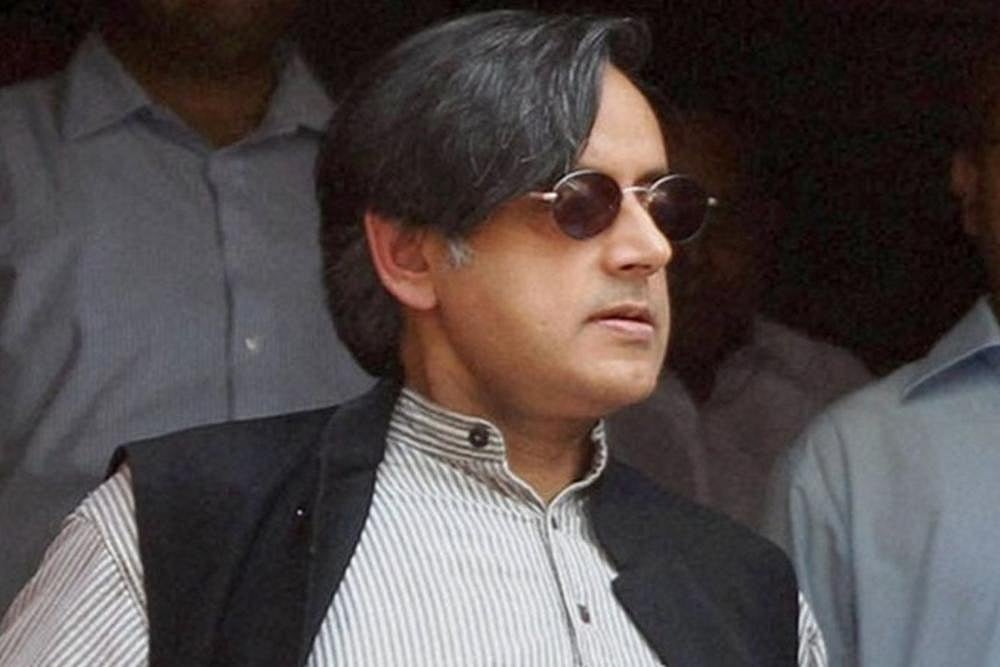 Tharoor Tells BJP’s Amit Malviya To 'Get A Life' For Attacking Him For Liking Pakistan Foreign Minister’s Tweet