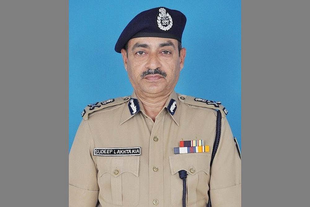 Sudeep Lakhtakia Appointed New DG Of National Security Guard