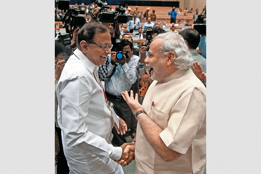 'If Selling <em>Pakoda</em> A Job, Begging A Job Too', Chidambaram Takes A Dig At Modi, BJP Hits Back