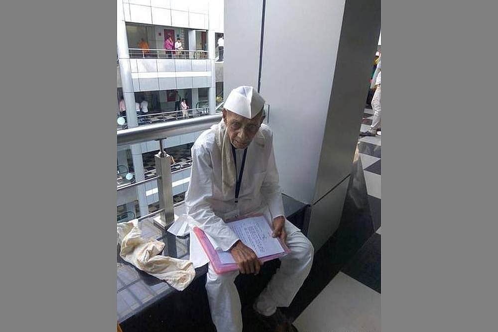 Family Of Farmer Who Died After Drinking Poison Refuses To Accept Body