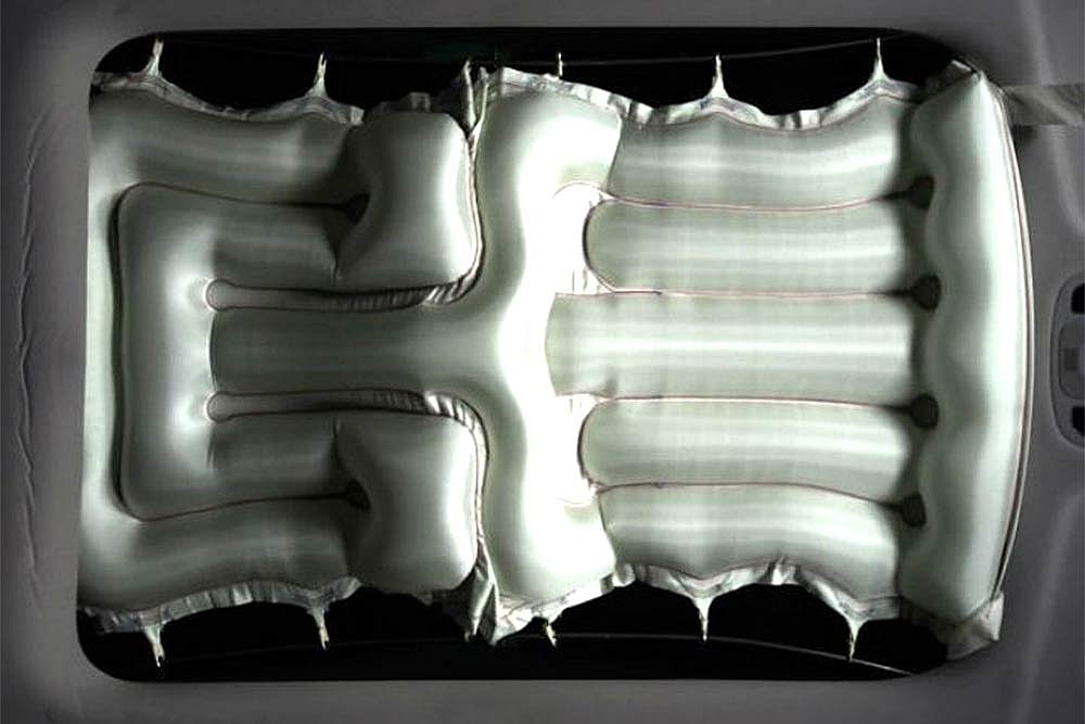 World’s First Sunroof Airbag System Revealed
