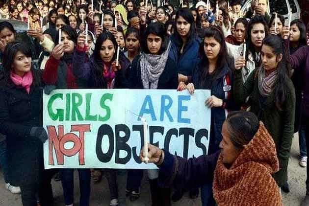 'Nirbhaya's Gangrape Was Her Own Doing,' Raipur Teacher Allegedly Warn Girls From Wearing Lipstick, Jeans, Roaming With Boys