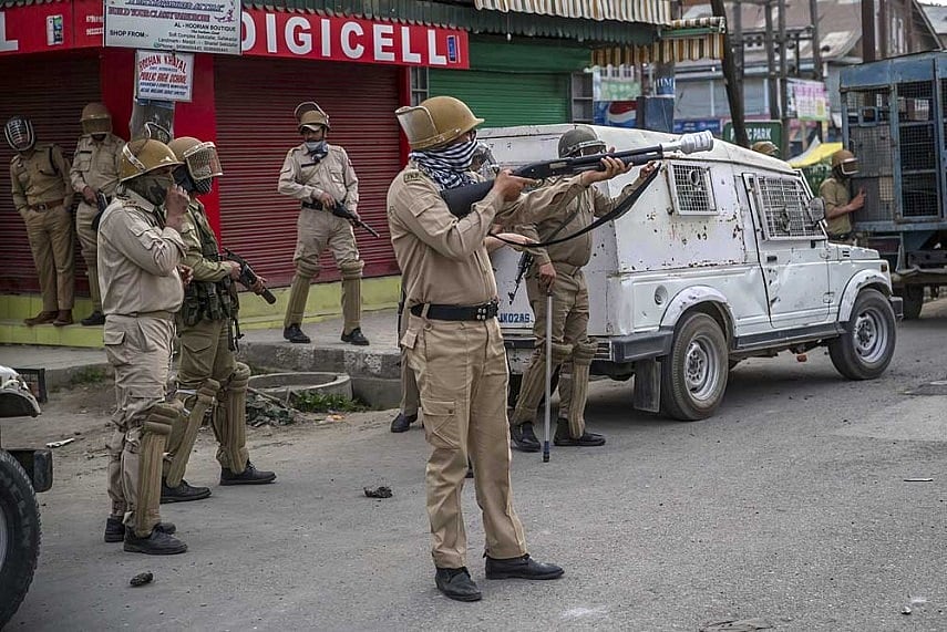 IED Returns To Kashmir, Blast In Sopore Kills 4 Cops