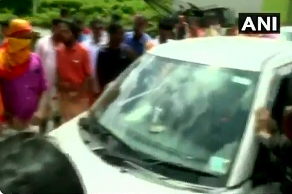 Protests Near Sabarimala Turn Violent, Women Journalists Attacked