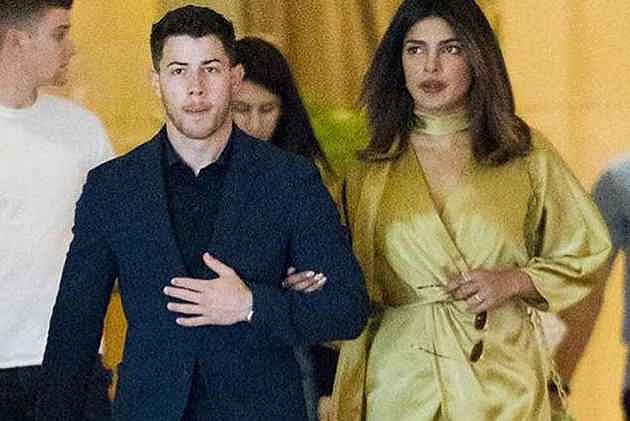 Priyanka Chopra, Nick Jonas To Tie The Knot On December 02 In Jodhpur: Reports