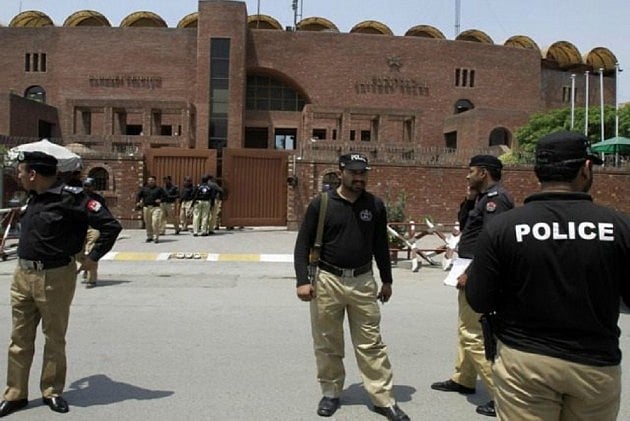 Pakistan Authorities Suspend 116 Policemen Over 2014 Firing Incident