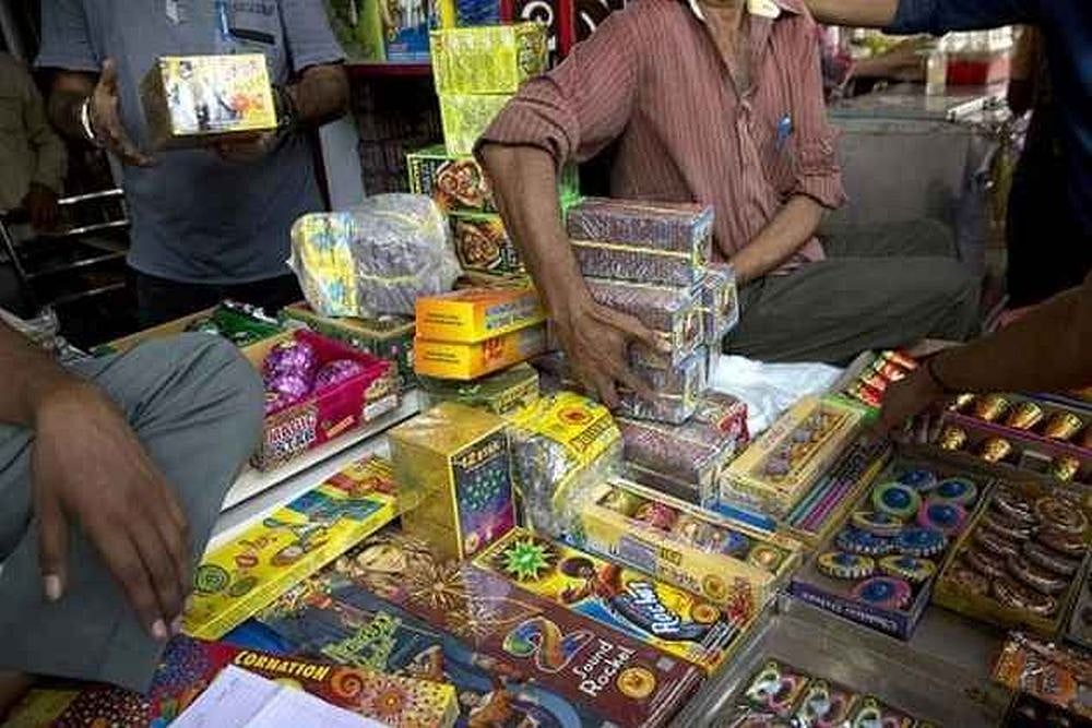 Supreme Court Reserves Verdict on Delhi’s Green Firecracker Ban - null