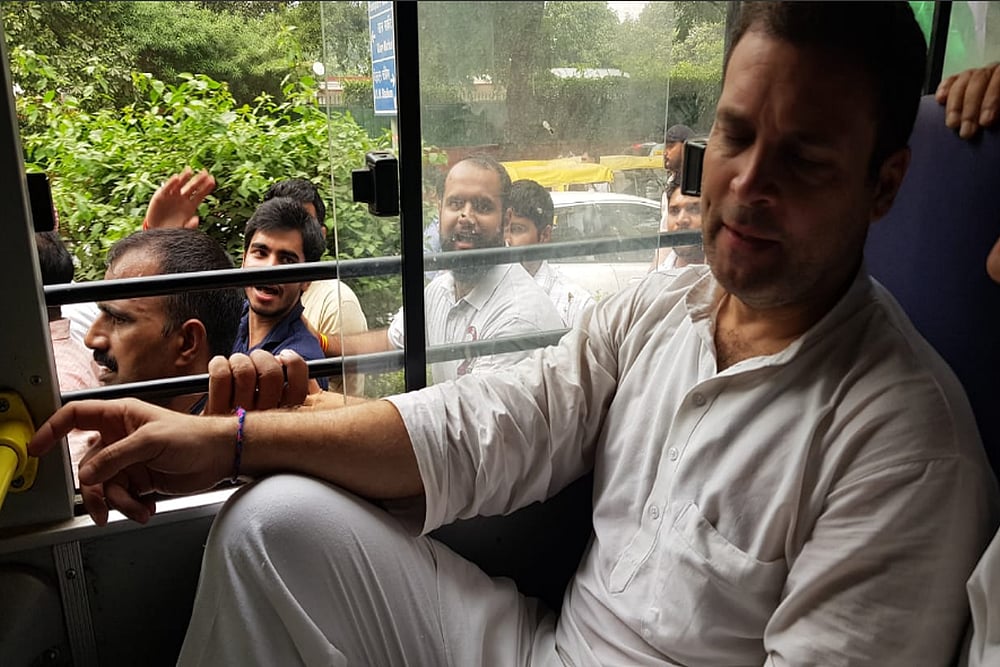 Opposition Protest At CBI Headquarters: Twitter Ninjas Take To Streets