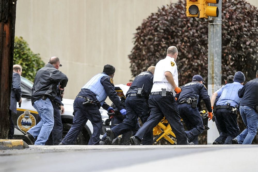 US Synagogue Shootout: Accused Charged With 29 Counts Of Federal Crimes