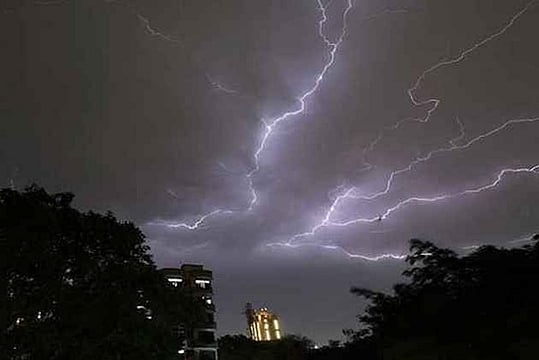 Chennai Weather Alert: Heavy Rainfall Expected November 16-20 as Cyclonic Circulation Persists