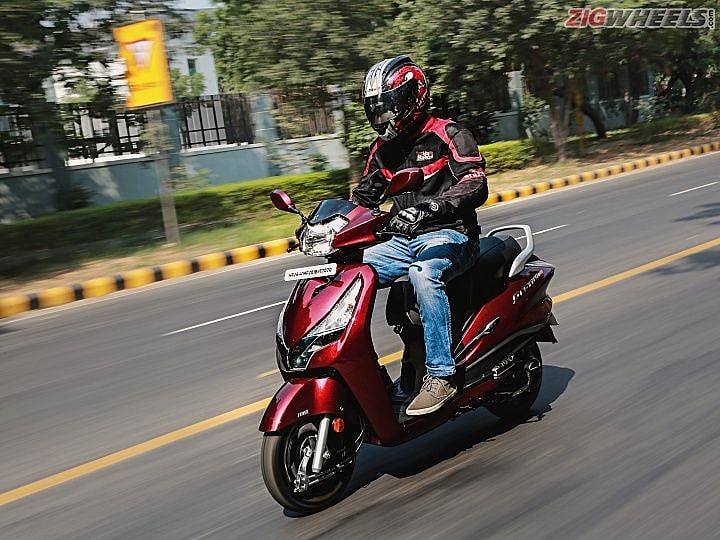 Motorcycle News Of The Week: Hero Destini 125 Launched, Triumph Scrambler 1200, Royal Enfield 650 Twins Unofficial Bookings Open And More!