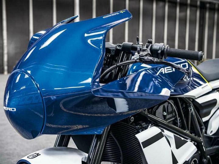 Husqvarna Showcases Svartpilen 701, Vitpilen 701 Aero And EE5