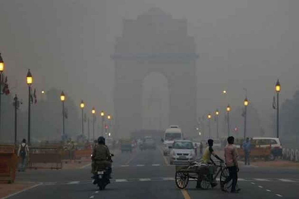 Delhi's Air Quality In 'Very Poor' Category - null