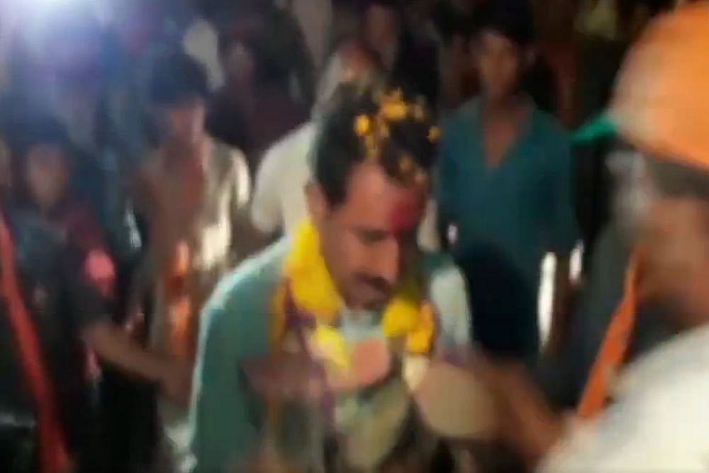 WATCH: BJP MLA Greeted With Garland Of Shoes In Poll-Bound Madhya Pradesh