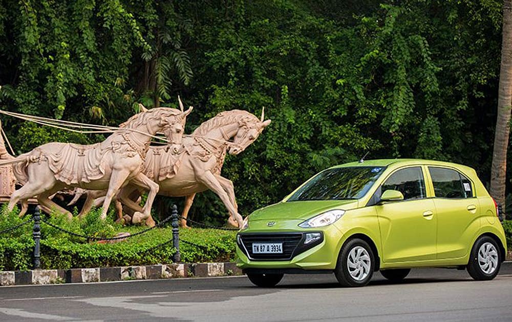 Cars You Should Buy This Diwali - Hyundai Santro, Mahindra Marazzo, Lamborghini Urus and More