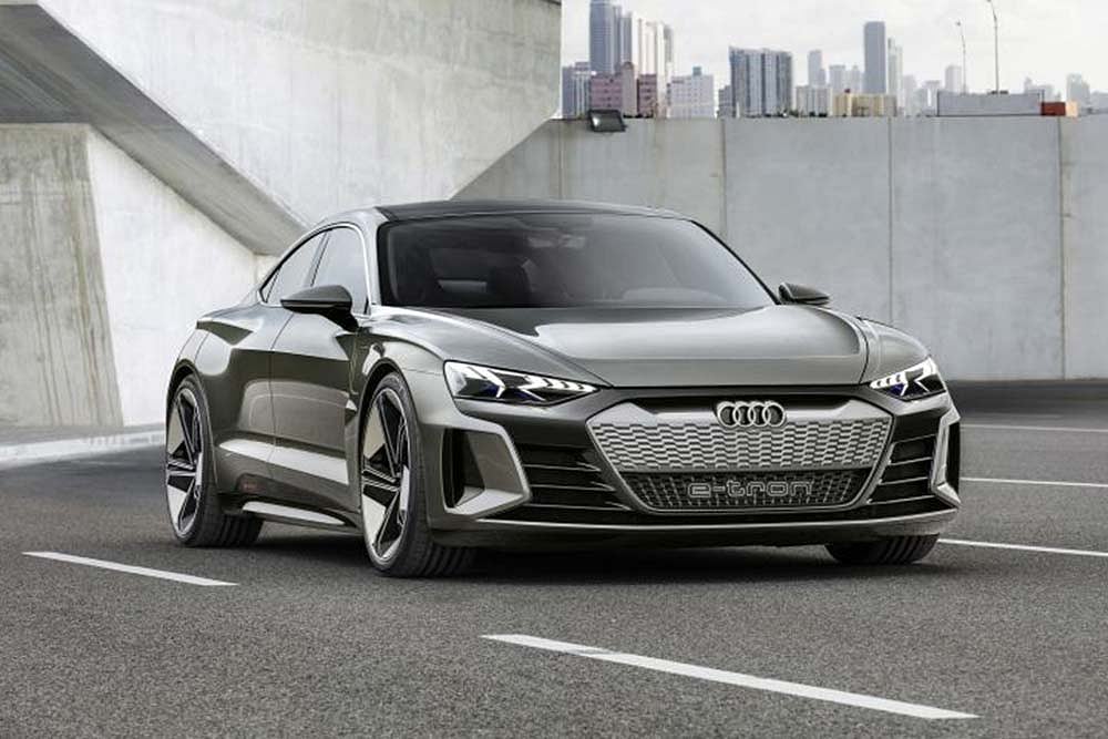 Audi e-Tron GT Concept Revealed: 2018 LA Auto Show