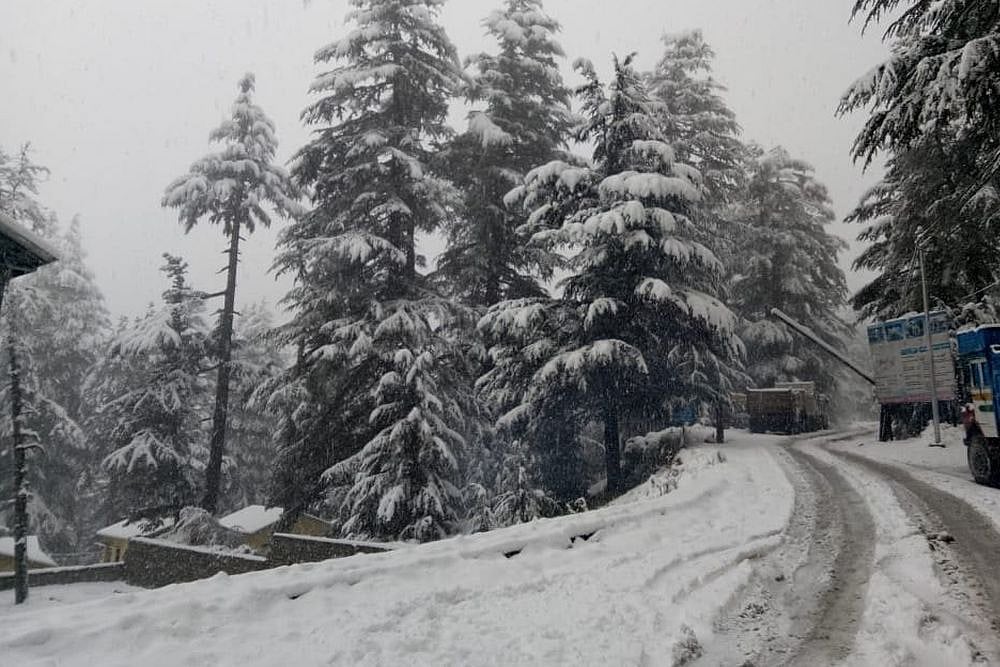 Gusty Winds, Snowfall Cripple Power Supply Across Kashmir Valley
