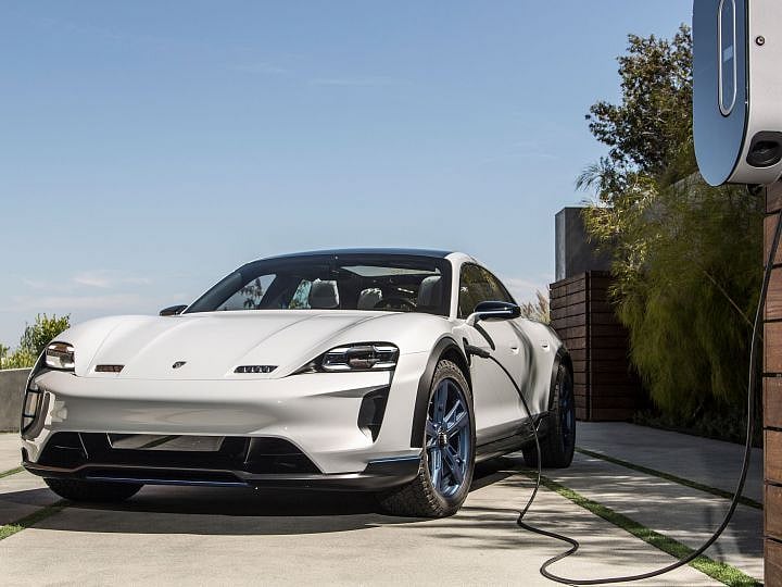 Porsche Mission E Cross Turismo Confirmed For Production