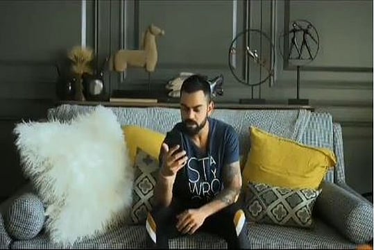 Virat Kohli's 'Leave India' Remark Draws Controversy, Fans Hit Back On Twitter