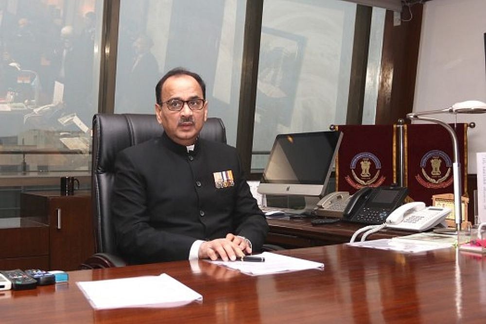 CBI Vs CBI: Director Alok Verma Appears Before CVC