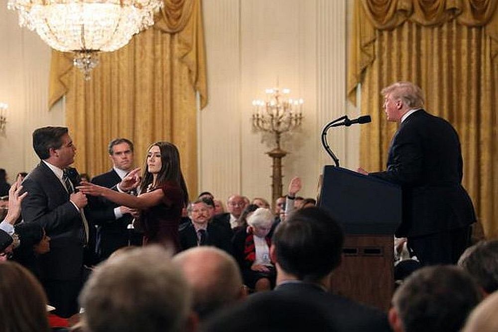 White House Releases Doctored Video Of CNN Reporter Jim Acosta: Expert