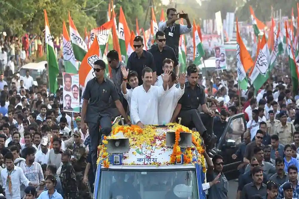 Election Results 2018: Amid Madhya Pradesh Tussle, Congress Approaches Potential Allies