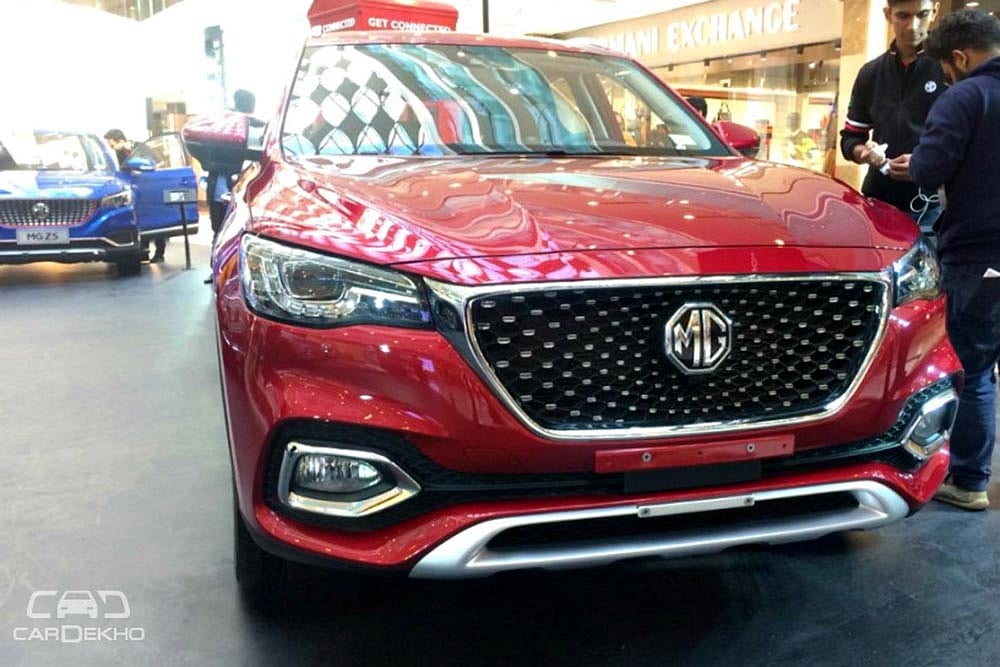 MG 3, RX5, ZS, HS Cars & SUVs Showcased In India