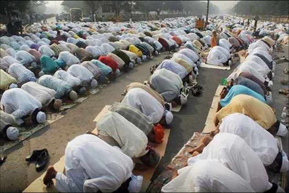 No <em>Namaz</em> In Parks: Noida Police Issues Notice To Companies