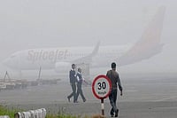 Heavy Smog Hits Delhi: AQI Nears Severe, IGI Airport Issues Low Visibility Advisory FIle Photo; Representaitve image : Flights Delayed Due To Low Visibility At IGI Airport