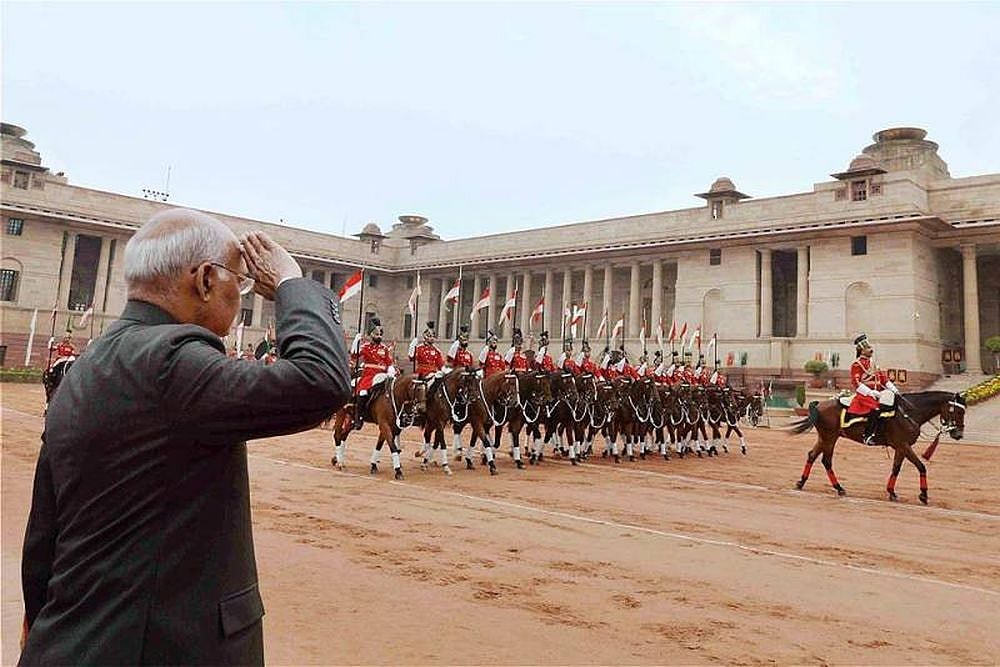 PIL Alleges Only 3 Castes Invited For Recruitment Of President's Bodyguard, HC Issues Notice To Centre