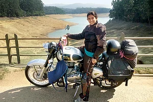 Disposable Pads Are A Hazard, A Look At Some Alternatives