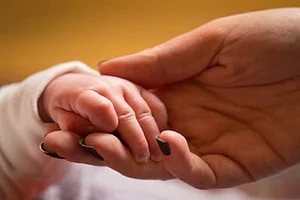21-Year-Old Woman Gives Birth On Railway Platform In Mumbai