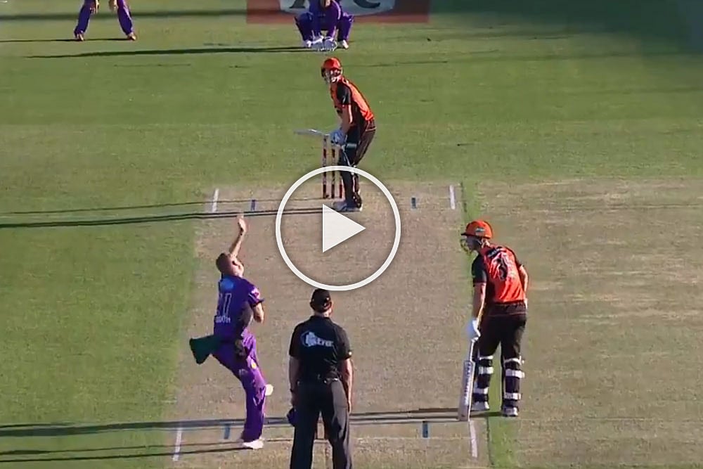 WATCH: Cameron Bancroft Out Third Ball On Return From Ball-Tampering Ban