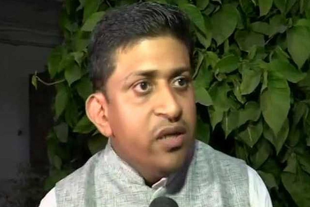 Lawyer Who Appeared For Agusta 'Middleman' Expelled By Indian Youth Congress