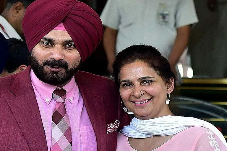 Navjot Kaur Sidhu with Navjot Singh Sidhu - null