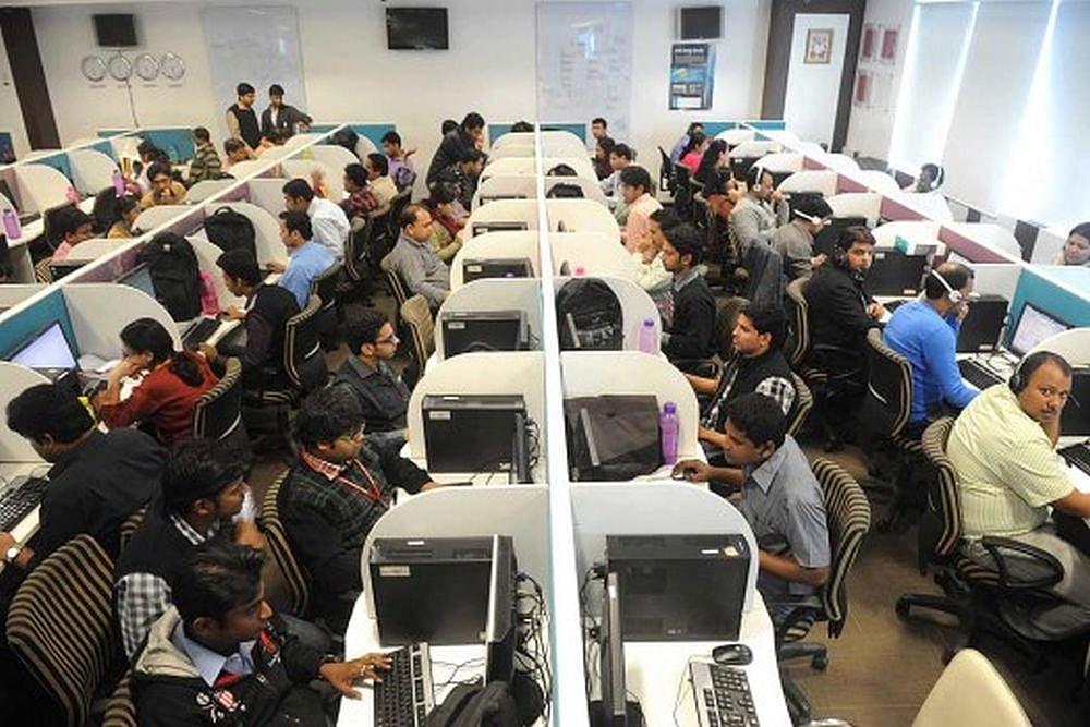 Centre Proposes Standard Deduction Of Rs 40000 To Salaried Employees But No Change In Income Tax Slab