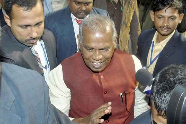 Former Bihar CM Jitan Ram Manjhi Quits NDA, May Join Grand Alliance